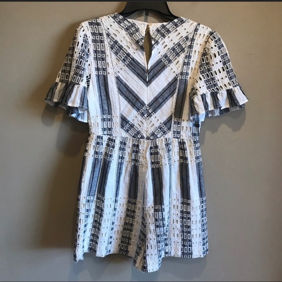Anthropologie Ett Twa eyelet striped romper size 0 - Picture 3 of 6